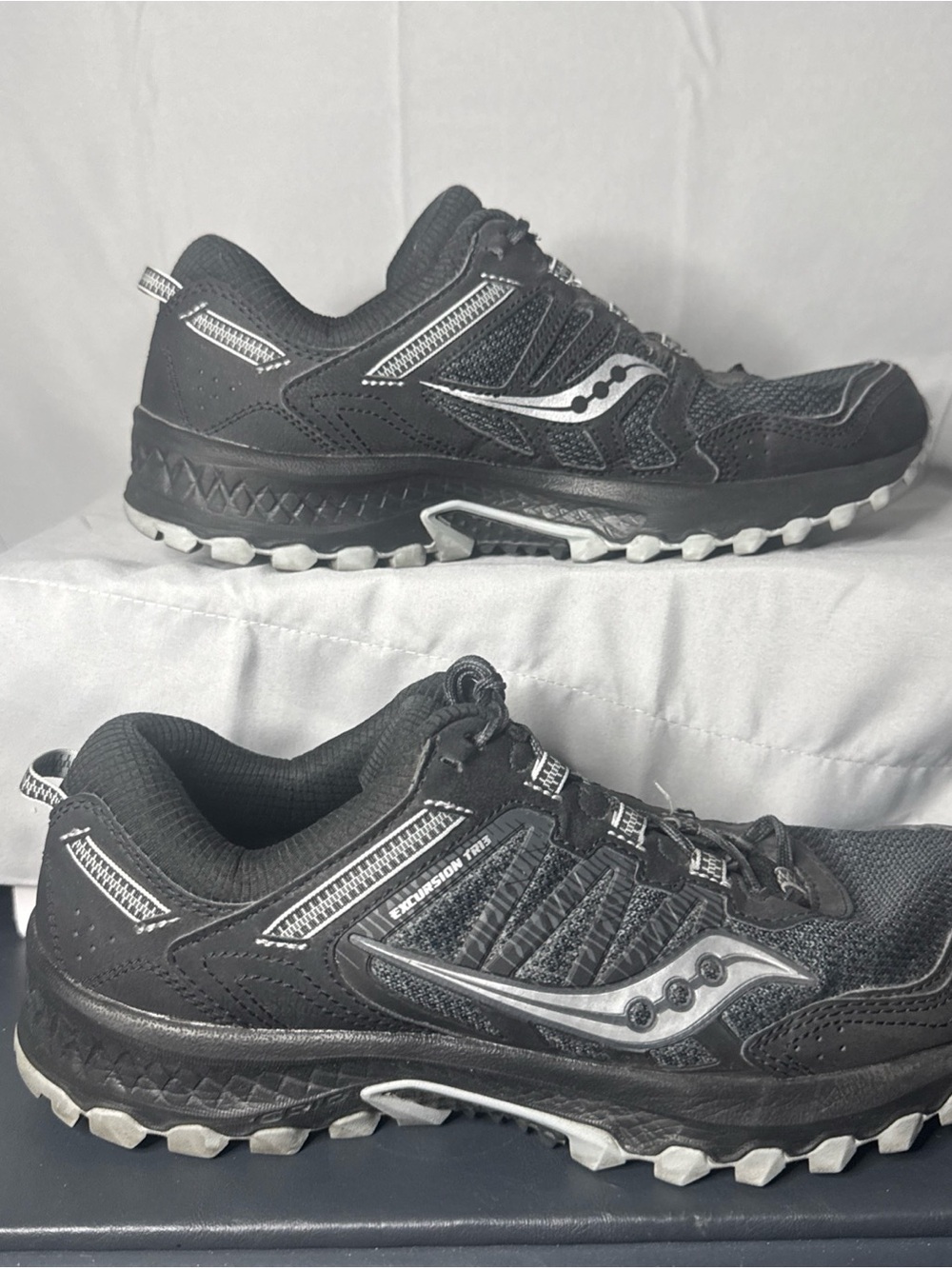 Saucony Excursion TR13 Trail Running Shoes Black Gray Women’s 9.5 Wide S10525-1